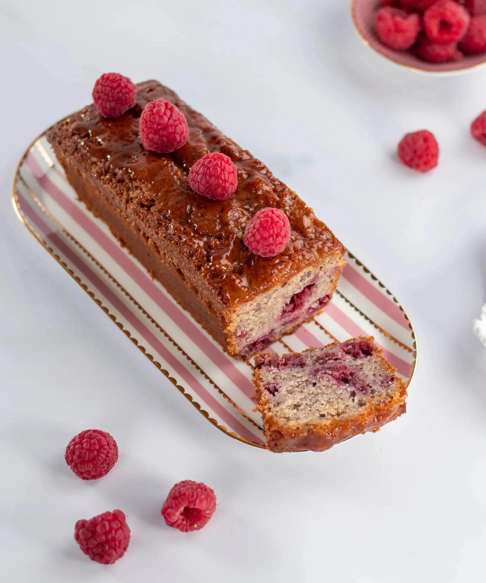 Cake Framboise Noisette - Maison Vatelier