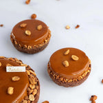 Tartelettes Dulcey Maison Vatelier avec nappage caramel et éclats de cacahuètes