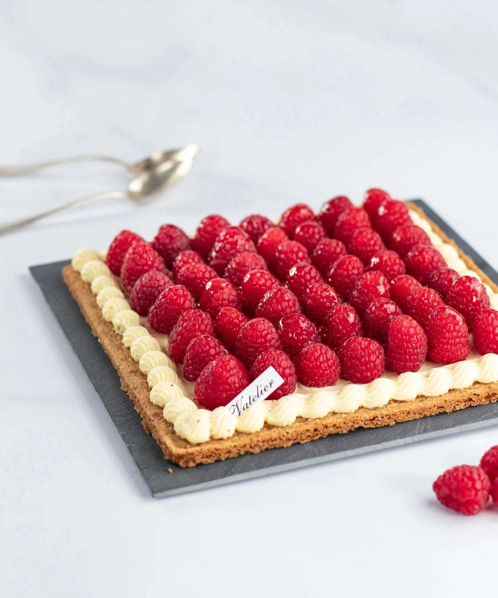 Tarte Vanille Framboise de Maison Vatelier avec crème vanille et framboises fraîches
